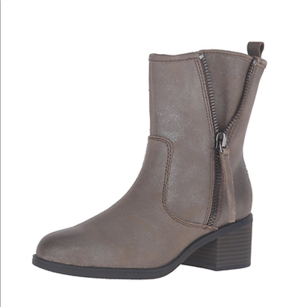 Clarks boots - Picture 3 of 7